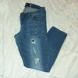 Torrid distressed jeans